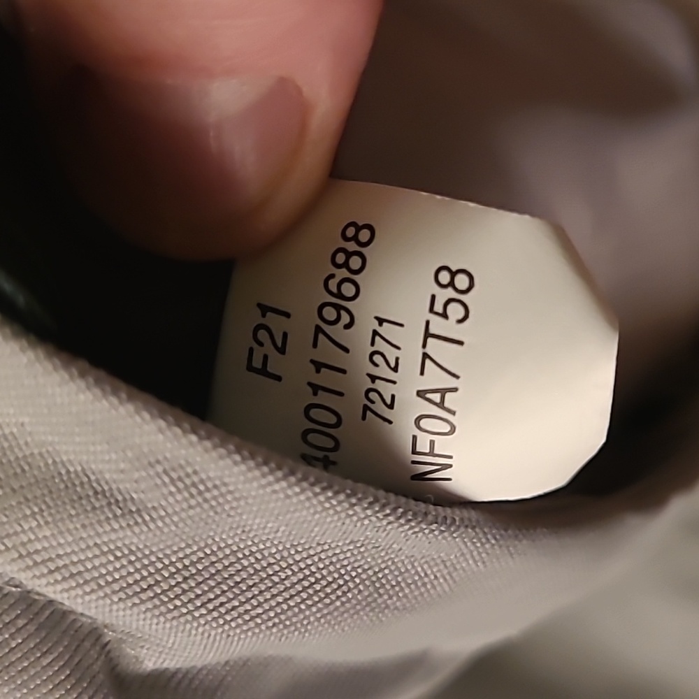 The North Face Gray Ski & Snow Jacket - Picture 9 of 10